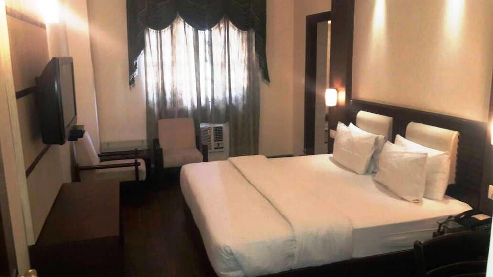 Hotel Shiva Residency Dehradun Extérieur photo