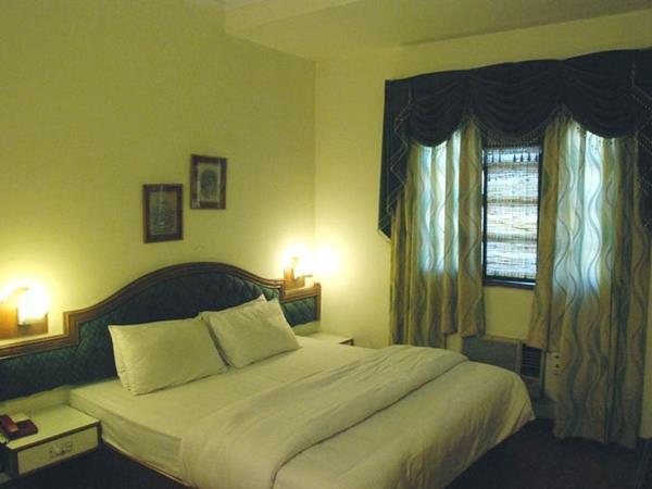 Hotel Shiva Residency Dehradun Extérieur photo