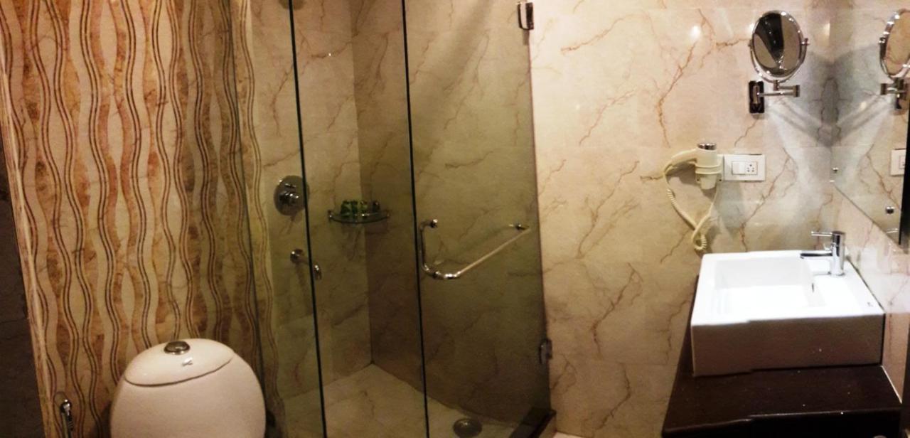 Hotel Shiva Residency Dehradun Extérieur photo